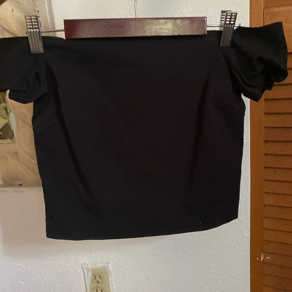 Off the Shoulder Crop Top